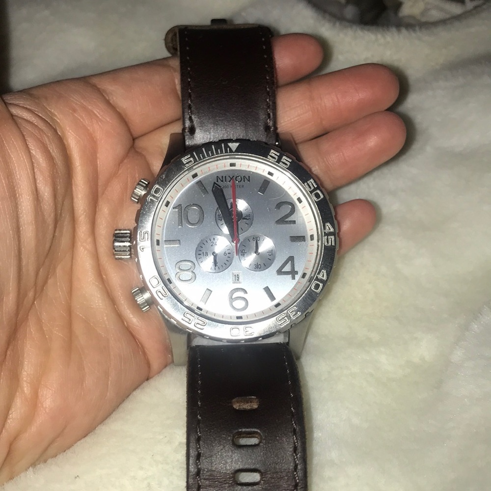 Nixon men’s watch - Chrono 51-30! Great condition!